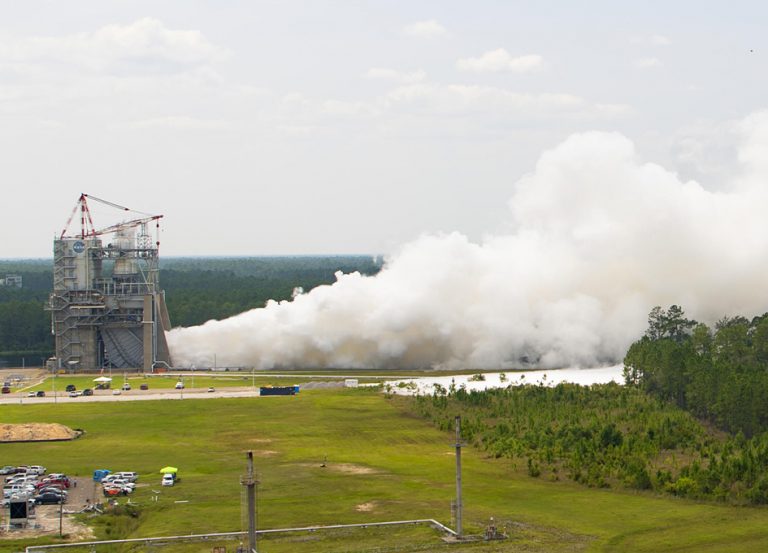 RS-25 Testing Continues with Sixth Installment at Stennis Space Center_621e289d87d03.jpeg