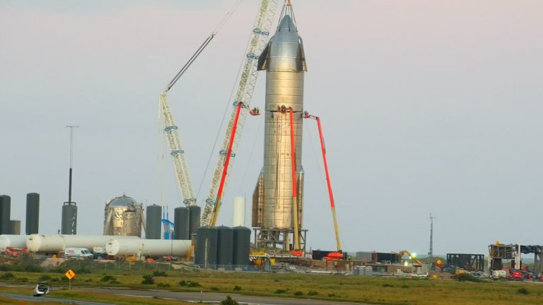 SpaceX Starship Passes Static Fire Test With Three Raptor Engines, Finally Gets Nose Cone!_621e3bdac0bbd.jpeg