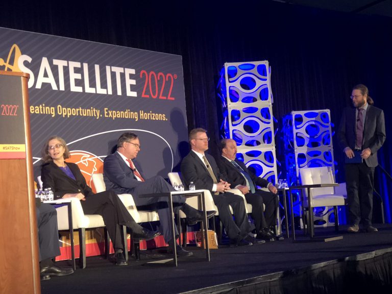 U.S. government urged to address supply risks in the space sector_623b612b15546.jpeg