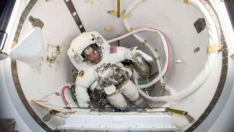 Watch NASA’s record-breaking astronaut return home on a Russian spacecraft_62434e3e40cad.jpeg