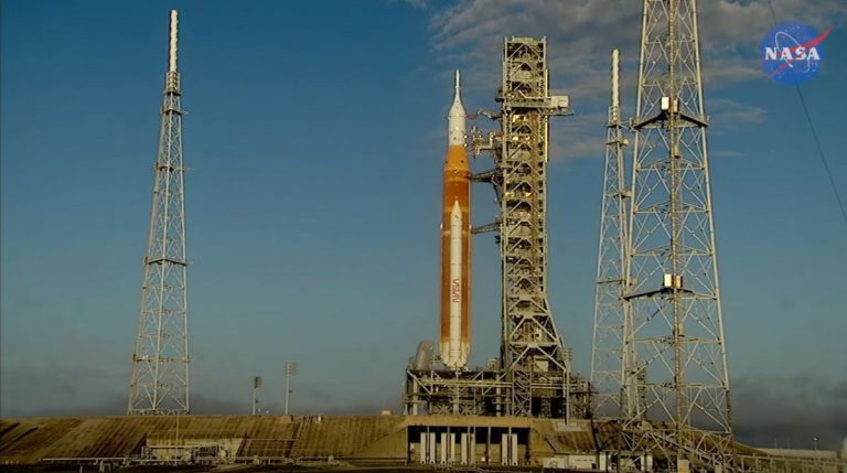 Lightning strikes NASA’s Artemis 1 moon megarocket launch pad during test_624af6b92ae0a.jpeg