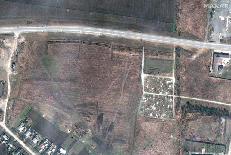 Mass grave near besieged Ukrainian city Mariupol spotted from space (satellite photos)_6262a79d30431.jpeg