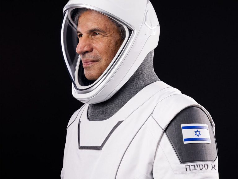 Private Ax-1 astronaut Eytan Stibbe to celebrate Passover in space_62596fc4795da.jpeg