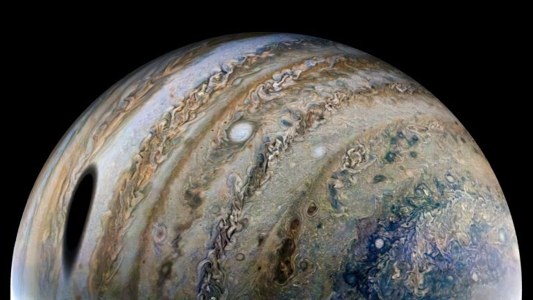 Shadow of Jupiter’s largest moon looms in magnificent new Juno photo_62654aa4e8d2c.jpeg