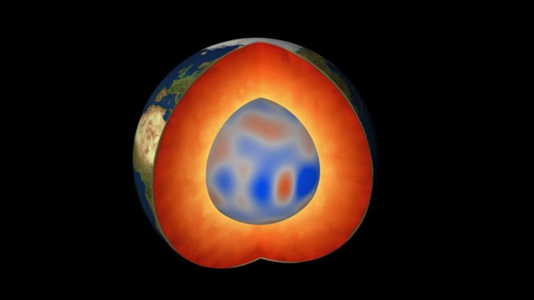 New type of magnetic wave might explain the strange fluctuations in Earth’s magnetic field_6290ce383c7fc.jpeg