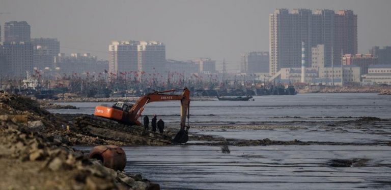 Satellite images reveal dramatic loss of global wetlands over past two decades_627e5b0093a65.jpeg