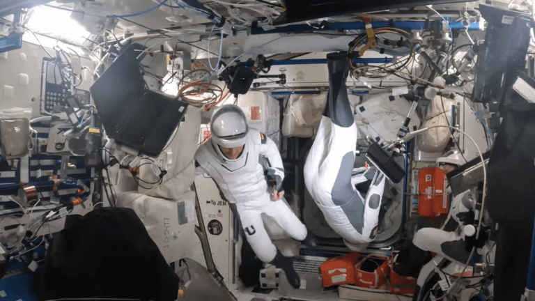 Watch adorable footage of astronauts waltzing in their new spacesuits_62712c24288e2.png