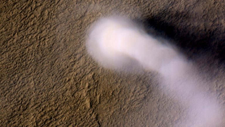 Mars rover films dust devil mayhem as it explores the red planet_62a49622a0574.jpeg