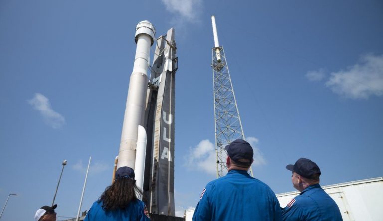 NASA assigns 2 astronauts to fly on Boeing Starliner’s 1st crewed mission_62ac7da21e426.jpeg