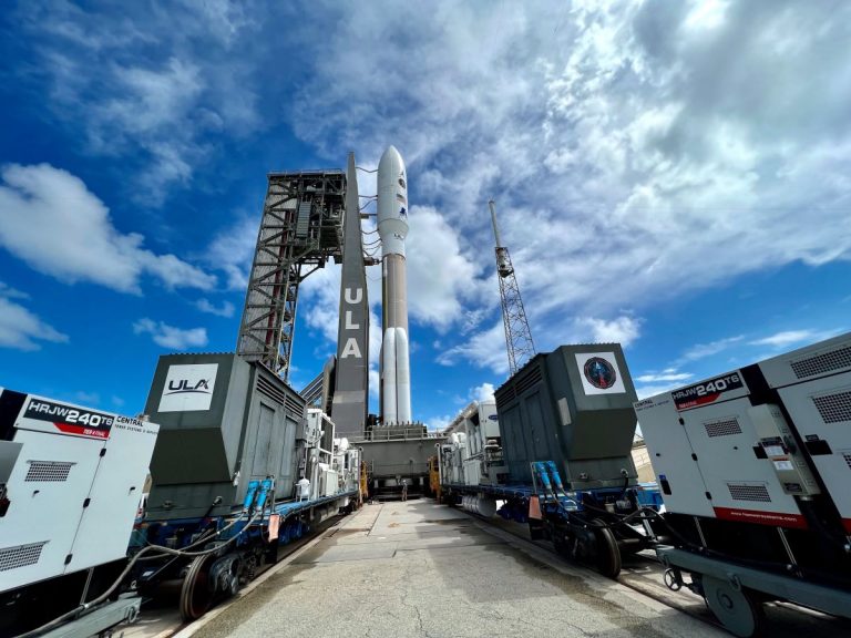 Watch an Atlas V rocket launch a missile-warning satellite for the US military on Thursday_62bda2a8c30ec.jpeg