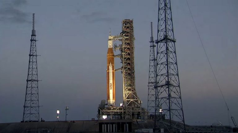 Watch NASA’s Artemis 1 moon rocket fueling test live on the launch pad for free_62b07218a1e6b.jpeg