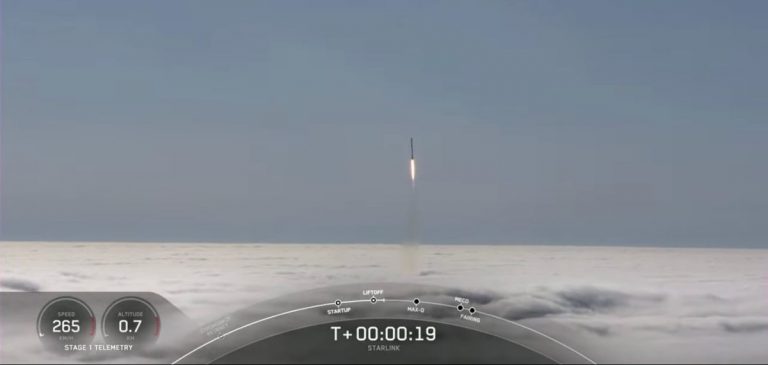 SpaceX launches 46 Starlink satellites, lands rocket on ship at sea_62cc235acb5e7.jpeg