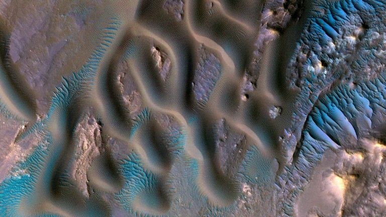 Strange Mars dunes reveal where the wind blows on the Red Planet_62e3dcfb8016d.jpeg