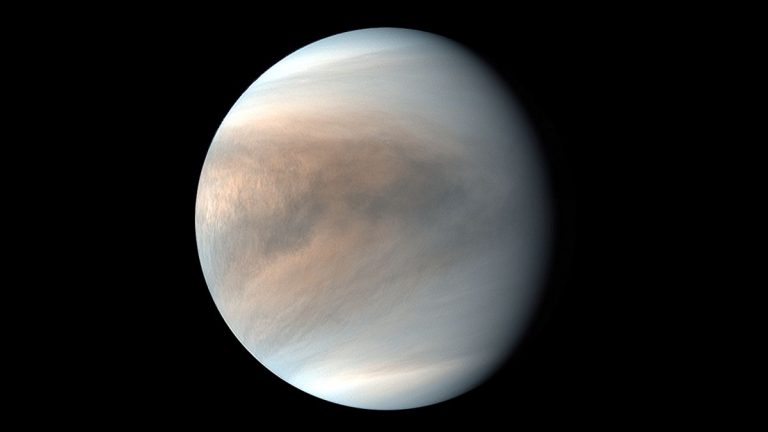 A mystery of sulfur clouds of Venus may be solved by new computer model_62fa467019fbe.jpeg