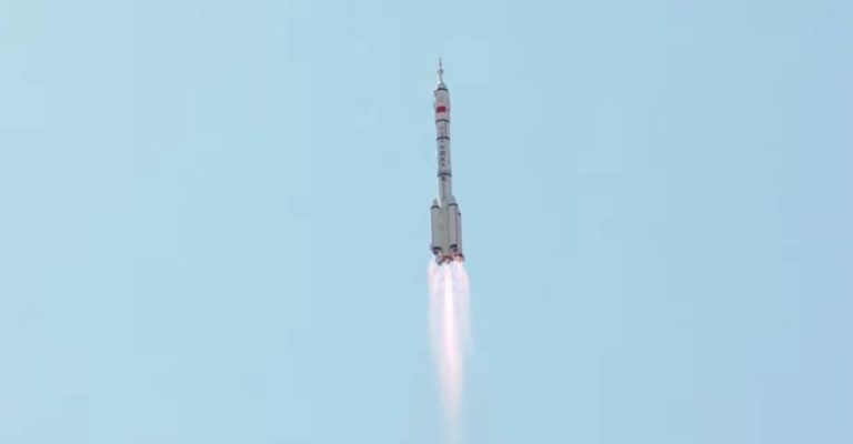 China launches mysterious reusable ‘test spacecraft’ to Earth orbit_62ed1767f05f5.jpeg