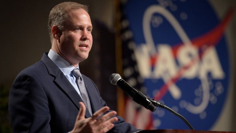 Former NASA chief criticizes ‘schizophrenic’ US space policy regarding Russia_630e057130f23.jpeg