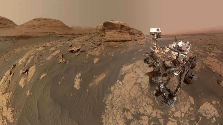 The Curiosity rover has been exploring Mars for 10 years. Here’s what we’ve learned._62ed1750db457.jpeg