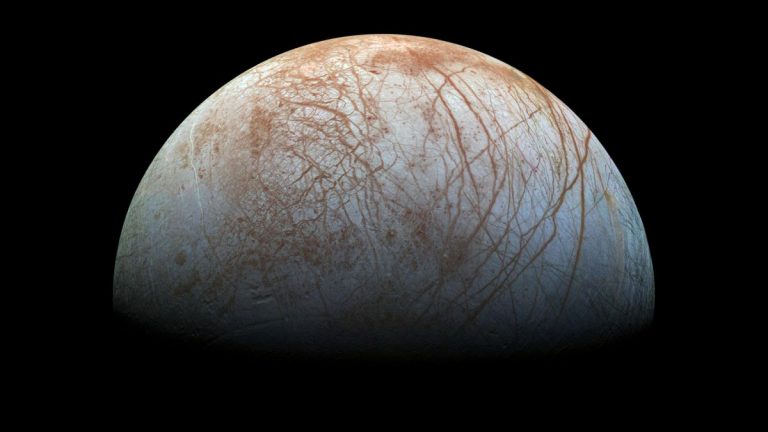 Underwater snow on Earth could offer insight into Europa’s icy crust_62fb905b552df.jpeg