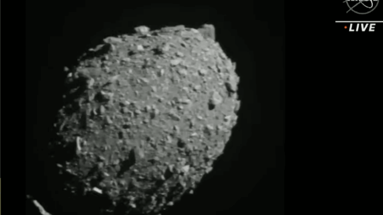 Boom! NASA just slammed into an asteroid and filmed the crash_6332f8479de0a.png