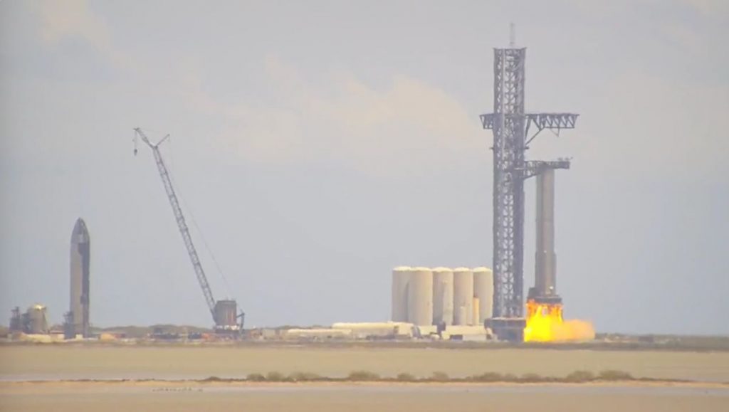 SpaceX ignites multiple engines on Starship Super Heavy booster for 1st time (video)_6310b0a8d6848.jpeg