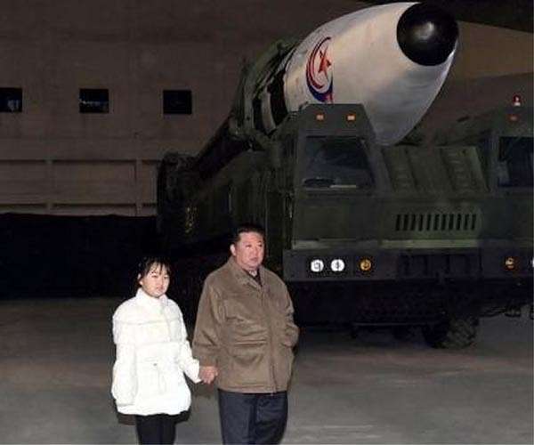 Kim oversees North Korean ICBM launch with daughter in tow_637a279ad17db.jpeg