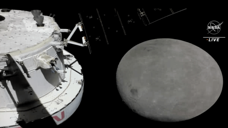 NASA’s new spaceship just swooped by the moon and snapped wild views_637ccc31cad66.png