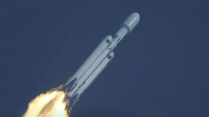 SpaceX’s mighty Falcon Heavy rocket blasts off on a secret mission_63626e16a29b7.png