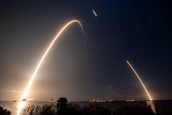 The Week in Launches: SpaceX Launches Private Mission to Moon, New Chinese Rocket Debuts_639872b4ce199.jpeg