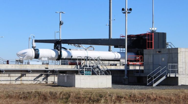 Weather and range issues delay first Electron launch from Wallops to January_63a1b4a706f01.jpeg