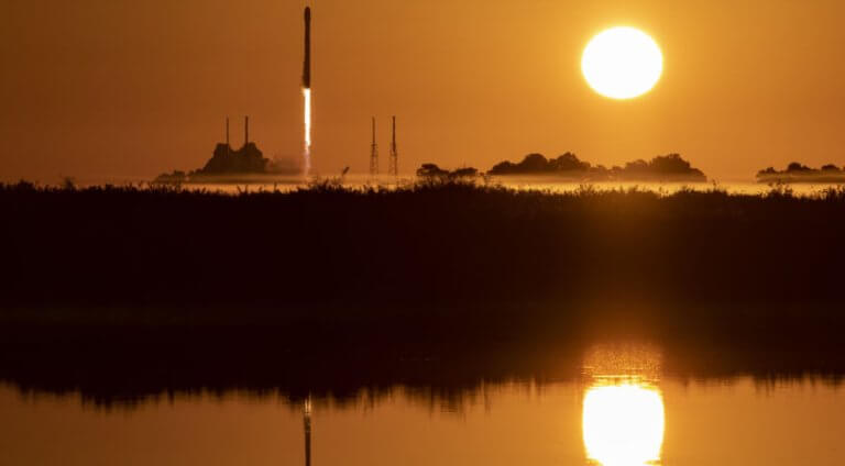 SpaceX Falcon 9 launches fifth GPS satellite for U.S. Space Force_63c93a6e070ef.jpeg