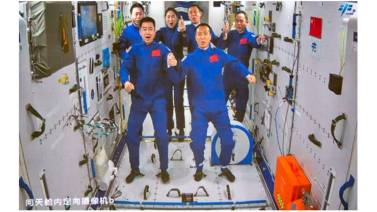 China to send 2 astronaut crews, 1 cargo ship to Tiangong space station this year_63f36f9442671.jpeg