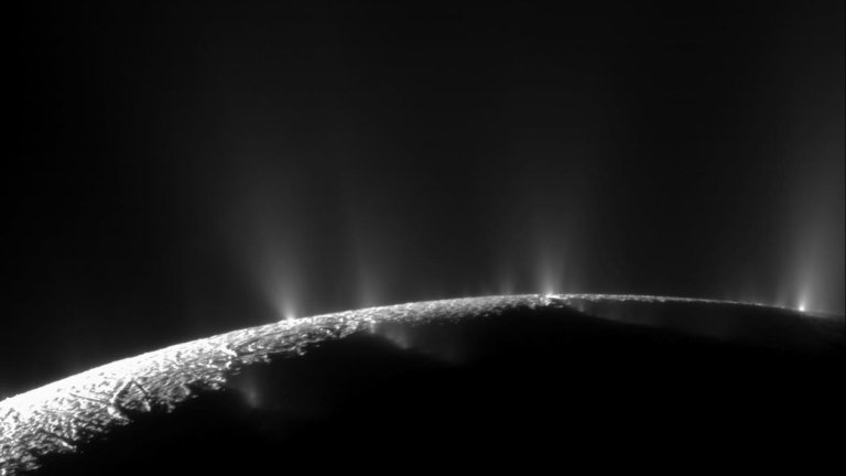 How deep-sea silica ends up in Saturn moon Enceladus’ famous geysers_63fb58638ea0a.jpeg