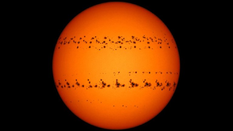 On This Day In Space: Feb. 27, 1942: J.S. Hey discovers radio emissions from the sun_63fca9d4e4204.jpeg