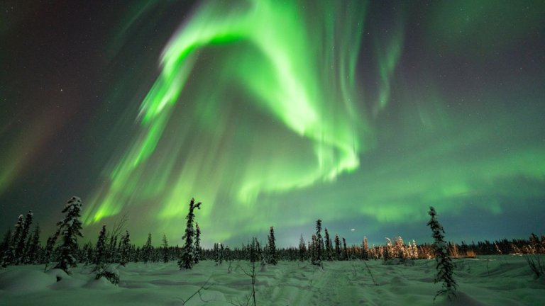 Supercharged Valentine’s Day auroras give Alaska-based polar lights chaser the night of his life (photos)_63ee2980d9053.jpeg