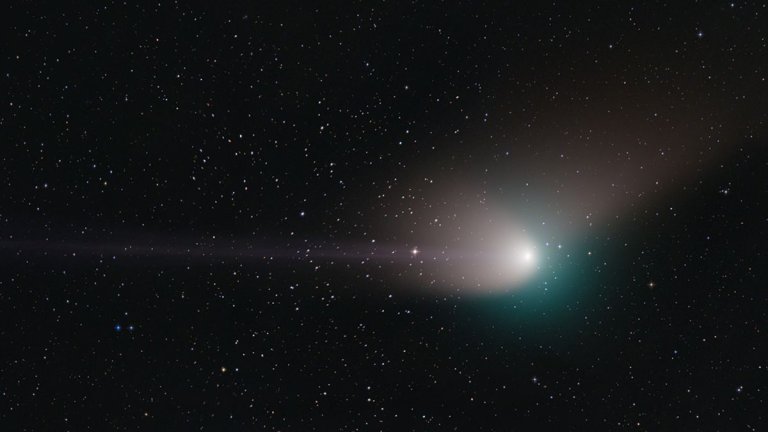 Watch the green comet pass the bright star Capella on Sunday (Feb. 5)_63dfa8feef06b.jpeg