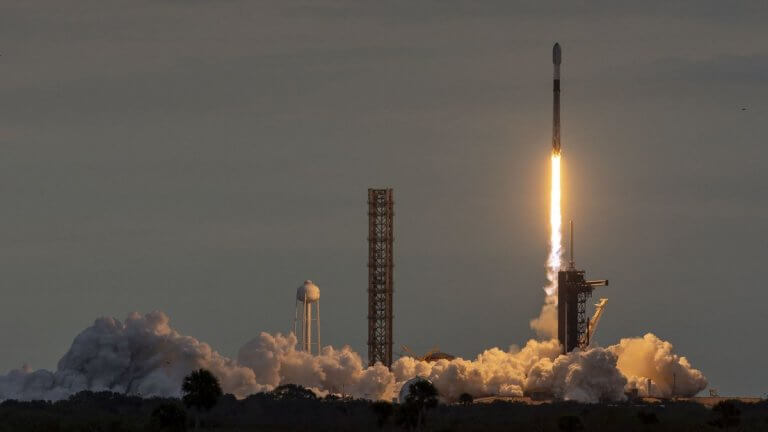 Watch SpaceX launch 51 Starlink satellites to orbit on March 3 after weather delays_6401f06c38c52.jpeg