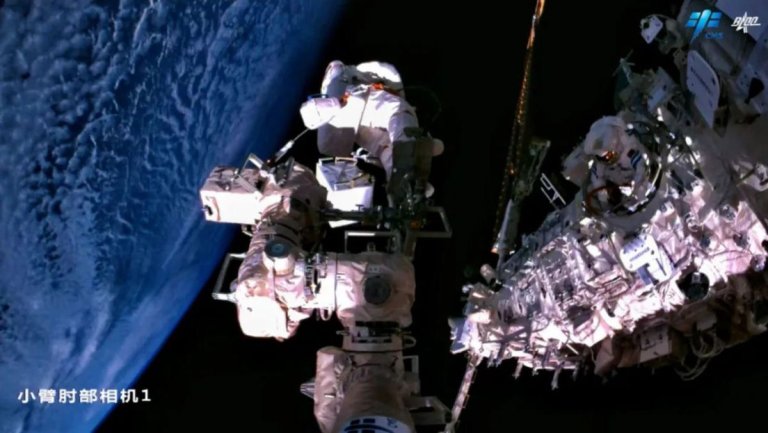 China’s Shenzhou 15 astronauts complete record-breaking 4th spacewalk (video)_64414243dab0b.jpeg