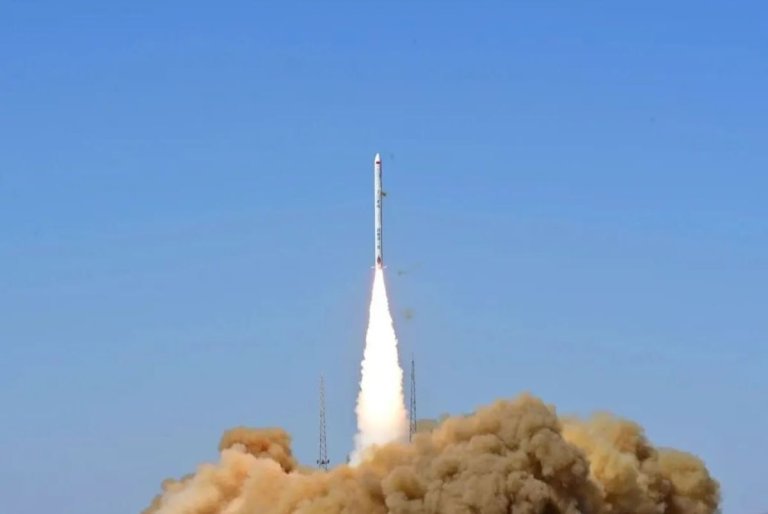 Chinese rocket startup bounces back from 3 straight failures with successful launch (video)_6439599a5e7e1.jpeg