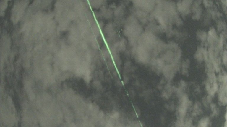 Mysterious green lasers caught on camera belong to NASA satellite (video)_6443006a7691d.jpeg