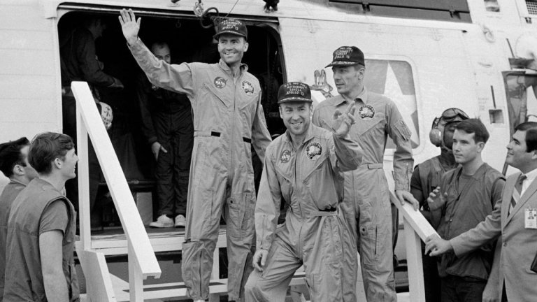 On This Day In Space: April 17, 1970: Apollo 13 returns home from aborted moon mission_643d4e2460ffc.jpeg