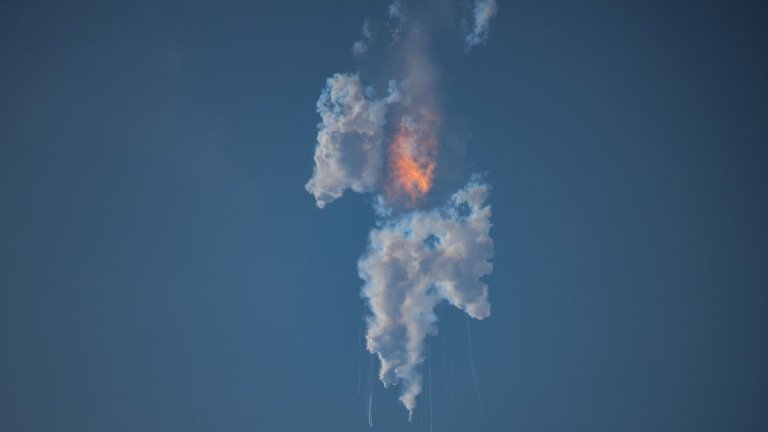 Relive SpaceX’s explosive 1st Starship test flight in these incredible launch photos_6441a1290e5c8.jpeg