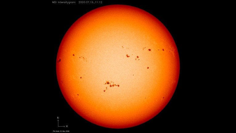 Solar activity may peak 1 year earlier than thought. Here is what it means for us_644158ca1088a.jpeg