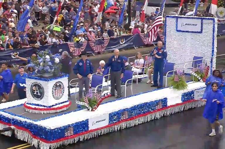 National Memorial Day Parade 2023 honors Apollo astronauts in US capital (video)_6475fc0991dbf.jpeg