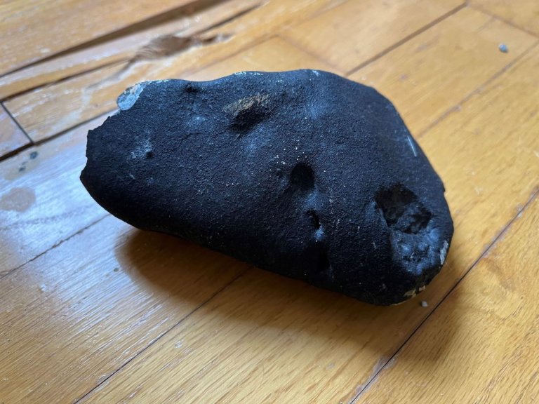 Rock that punched hole in New Jersey house confirmed to be 4.6 billion-year-old meteorite_645f98ebea4f3.jpeg