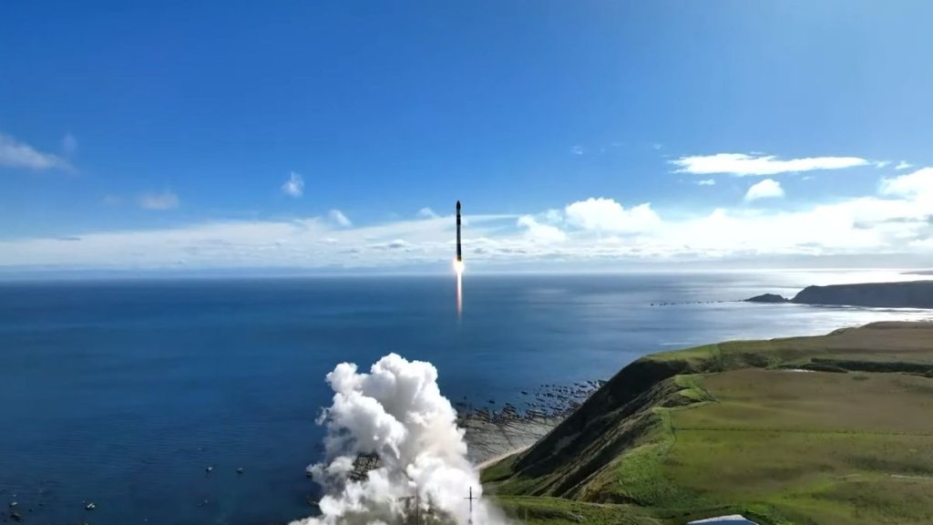 Rocket Lab launches 2 NASA satellites to study tropical storms and hurricanes like never before_6458fcecf2e4f.jpeg