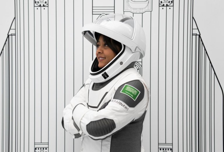 Saudi Arabia’s 1st female astronaut hopes kids follow in her footsteps_6468d60b5dc27.jpeg