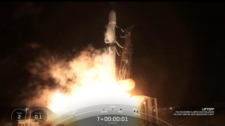 SpaceX launches 52 Starlink satellites, lands rocket on ship at sea_64774d91b5620.jpeg