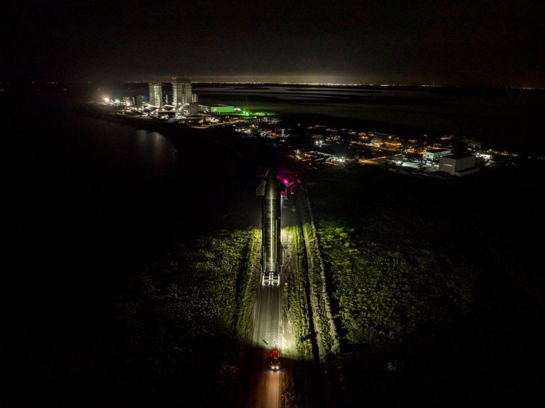 SpaceX rolls next Starship prototype out to pad for engine test (photo)_6467830bbc97c.jpeg