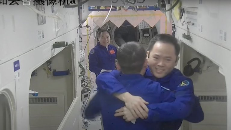 Watch China’s Shenzhou 16 astronauts enter Tiangong space station (video)_64774db518d69.jpeg