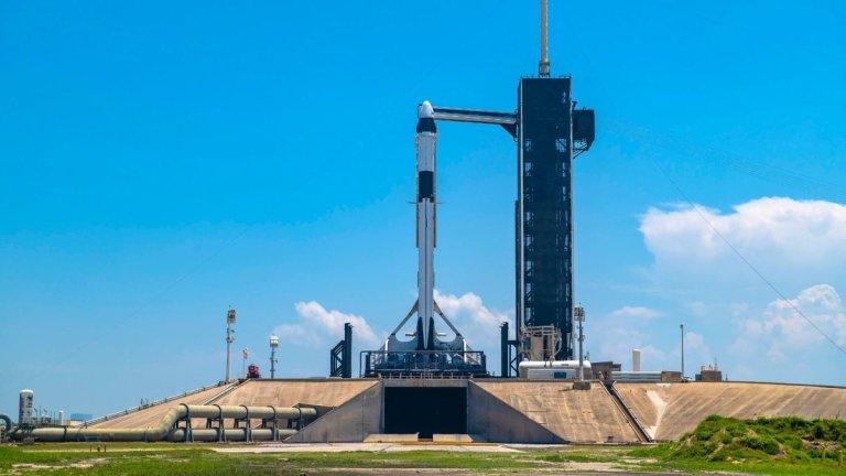 What time is the SpaceX Ax-2 private astronaut launch for Axiom Space?_646b7380d12c0.jpeg